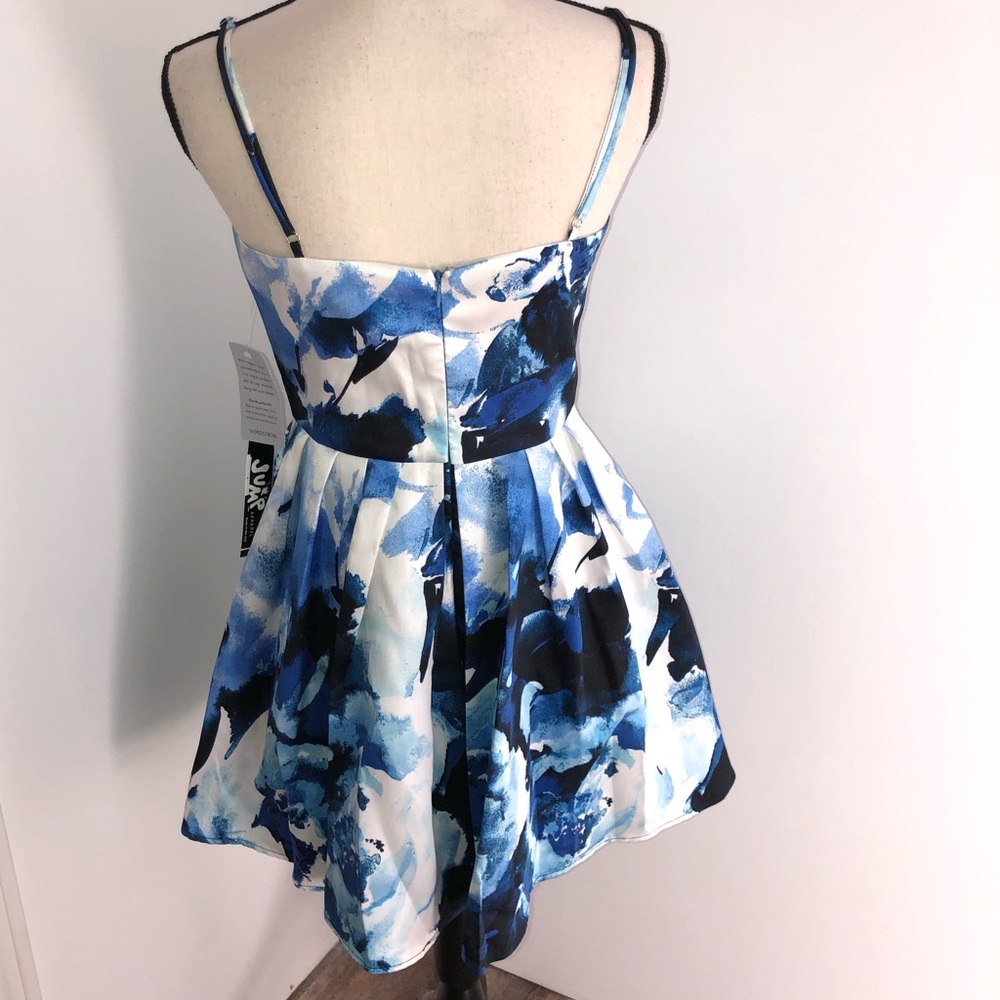 NWT! Jump watercolor floral dress | Size 9/10 - Picture 3 of 3